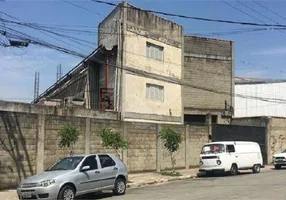 Foto 1 de Galpão/Depósito/Armazém à venda, 1400m² em Cumbica, Guarulhos