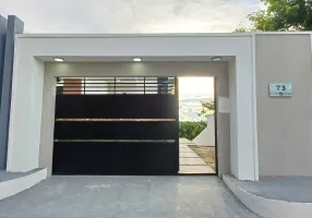 Foto 1 de Casa com 3 Quartos à venda, 122m² em Novo Aleixo, Manaus