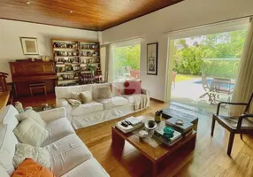 Foto 1 de Casa com 4 Quartos para venda ou aluguel, 561m² em Gávea, Rio de Janeiro