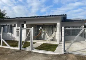 Foto 1 de Casa com 4 Quartos à venda, 126m² em Paraíso, Torres