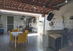 Foto 1 de Casa com 4 Quartos à venda, 173m² em Chácara do Visconde, Taubaté