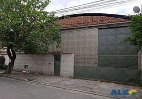 Foto 1 de Galpão/Depósito/Armazém à venda, 1100m² em Trindade, São Gonçalo
