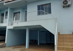 Foto 1 de Casa de Condomínio com 3 Quartos para alugar, 140m² em Estrela, Ponta Grossa