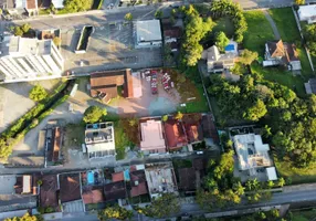 Foto 1 de Sobrado com 3 Quartos à venda, 196m² em América, Joinville