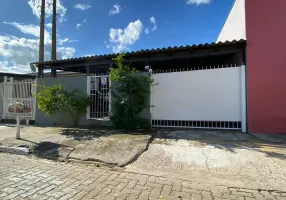 Foto 1 de Casa com 3 Quartos para alugar, 150m² em Brigadeira, Canoas