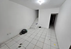 Foto 1 de Casa com 2 Quartos para alugar, 75m² em Edson Passos, Mesquita