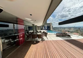 Foto 1 de Casa de Condomínio com 5 Quartos à venda, 836m² em Mangabeiras, Belo Horizonte