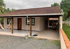 Foto 1 de Casa com 3 Quartos à venda, 90m² em Centro, Biguaçu