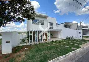 Foto 1 de Casa de Condomínio com 3 Quartos à venda, 260m² em Rosa Dos Ventos, Vespasiano