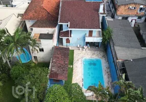 Foto 1 de Casa à venda, 300m² em Jardim Atlântico, Florianópolis