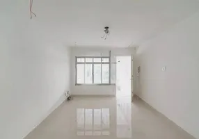 Foto 1 de Casa com 3 Quartos à venda, 120m² em Vila Santa Catarina, São Paulo