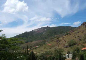 Foto 1 de Fazenda/Sítio com 3 Quartos à venda, 300m² em Nova Gardenia, Atibaia