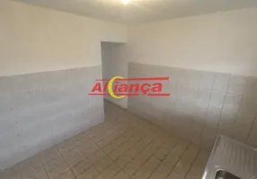 Foto 1 de Casa com 1 Quarto para alugar, 70m² em Aracília, Guarulhos