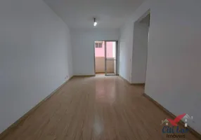 Foto 1 de Apartamento com 2 Quartos à venda, 50m² em Vila Mangalot, São Paulo