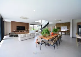 Foto 1 de Casa com 4 Quartos à venda, 480m² em Parque Villa dos Pinheiros, Indaiatuba