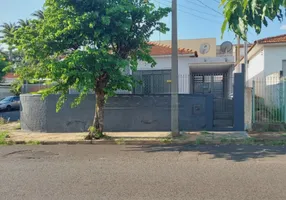 Foto 1 de Casa com 3 Quartos à venda, 231m² em São José, Araraquara
