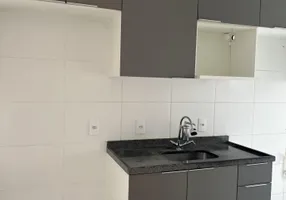 Foto 1 de Apartamento com 2 Quartos para alugar, 57m² em Vila das Mercês, São Paulo