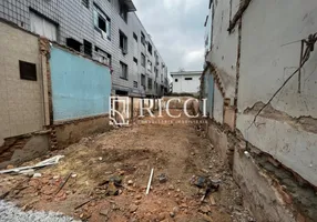 Foto 1 de Lote/Terreno à venda, 170m² em Gonzaga, Santos