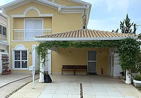 Foto 1 de Casa de Condomínio com 4 Quartos para alugar, 207m² em Tamboré, Santana de Parnaíba