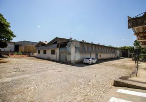 Foto 1 de Galpão/Depósito/Armazém à venda, 2200m² em Cinco, Contagem