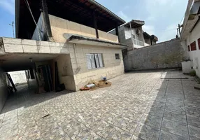 Foto 1 de Casa com 3 Quartos à venda, 257m² em Jardim Quietude, Praia Grande