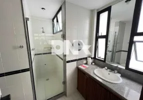 Foto 1 de Apartamento com 4 Quartos à venda, 280m² em Jardim Oceanico, Rio de Janeiro