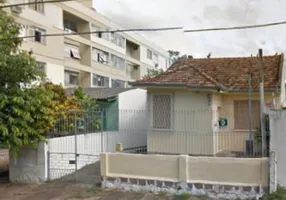 Foto 1 de Casa com 3 Quartos à venda, 79m² em Medianeira, Porto Alegre