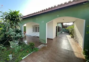 Foto 1 de Casa com 5 Quartos à venda, 165m² em Jardim Palmeiras, Itanhaém