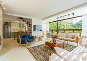Foto 1 de Casa de Condomínio com 3 Quartos à venda, 172m² em Pedro do Rio, Petrópolis
