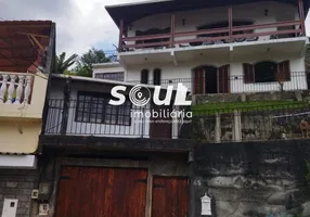 Foto 1 de Casa com 4 Quartos à venda, 450m² em Fazendinha, Teresópolis