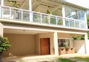 Foto 1 de Casa com 3 Quartos à venda, 215m² em Serramar, Rio das Ostras