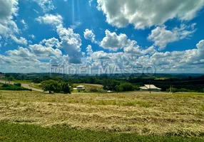 Foto 1 de Lote/Terreno à venda, 1242m² em Curral, Ibiúna