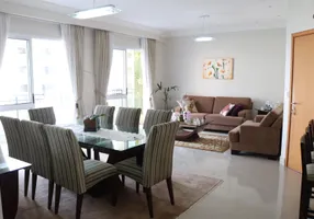 Foto 1 de Apartamento com 4 Quartos à venda, 220m² em Jardim Aquarius, São José dos Campos