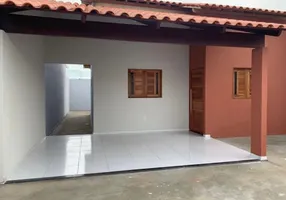 Foto 1 de Casa com 2 Quartos à venda, 125m² em Tomba, Feira de Santana