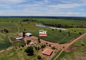 Foto 1 de Fazenda/Sítio à venda em Zona Rural, Nova Crixás