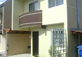 Foto 1 de Casa de Condomínio com 3 Quartos à venda, 72m² em Alto Boqueirão, Curitiba
