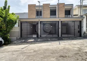 Foto 1 de Sobrado com 3 Quartos à venda, 120m² em Campo Grande, São Paulo