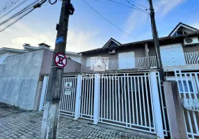 Foto 1 de Sobrado com 3 Quartos à venda, 160m² em Estrela, Ponta Grossa