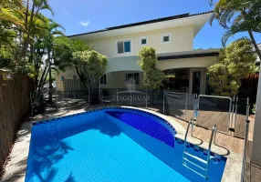 Foto 1 de Casa com 4 Quartos à venda, 332m² em Piatã, Salvador