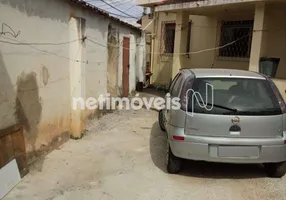 Foto 1 de Casa com 3 Quartos à venda, 494m² em Pirajá, Belo Horizonte