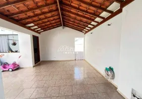 Foto 1 de Casa com 2 Quartos à venda, 89m² em Jardim Vitoria, Saltinho