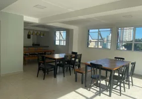 Foto 1 de Apartamento com 2 Quartos à venda, 66m² em Marapé, Santos