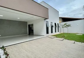 Foto 1 de Casa com 3 Quartos à venda, 200m² em Centro, Feira de Santana