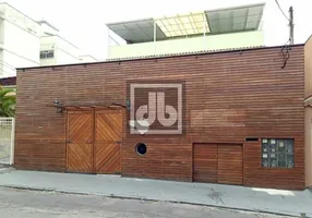 Foto 1 de Casa com 7 Quartos à venda, 937m² em Pechincha, Rio de Janeiro