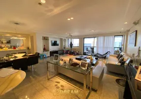 Foto 1 de Apartamento com 3 Quartos à venda, 195m² em Parnamirim, Recife