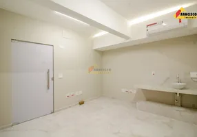 Foto 1 de Sala Comercial para alugar, 12m² em Centro, Divinópolis