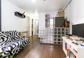 Foto 1 de Apartamento com 2 Quartos à venda, 50m² em Santa Fé, Porto Alegre