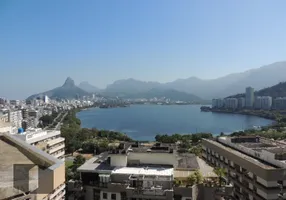 Foto 1 de Cobertura com 4 Quartos à venda, 315m² em Lagoa, Rio de Janeiro