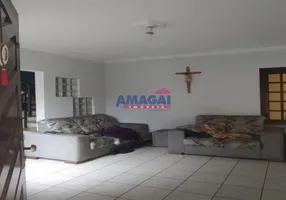 Foto 1 de Sobrado com 3 Quartos à venda, 196m² em Jardim Marcondes, Jacareí