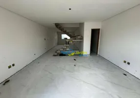 Foto 1 de Sobrado com 3 Quartos à venda, 165m² em Jardim Santo Antonio, Santo André